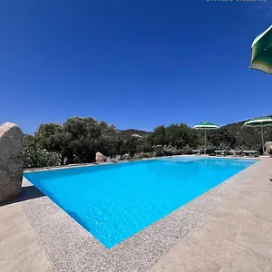Tanca Taroni Bauernhof Telti