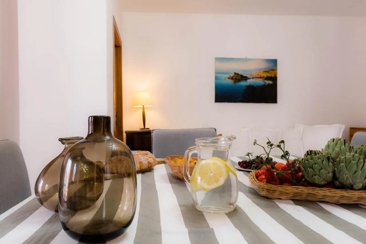Case Borgo Vacanze Letojanni Appartement