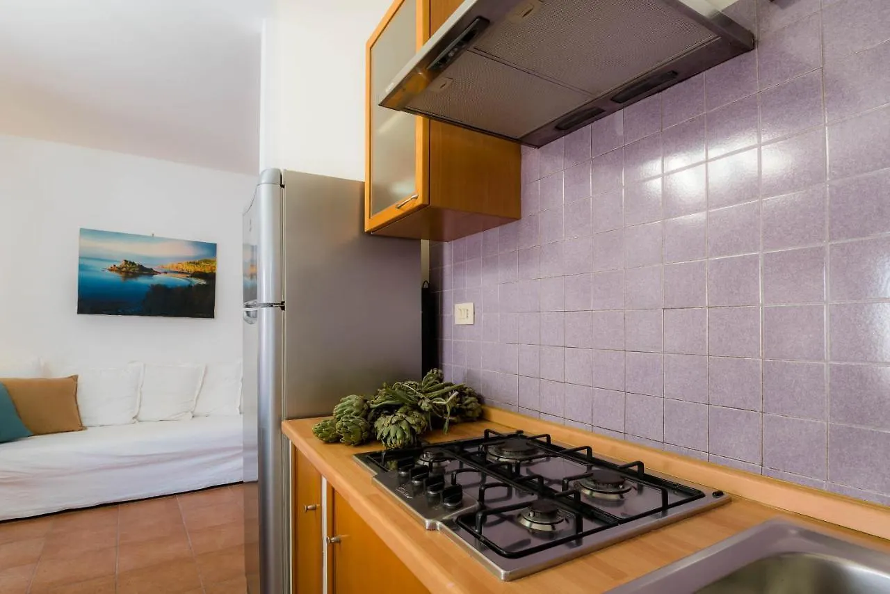 Case Borgo Vacanze Letojanni